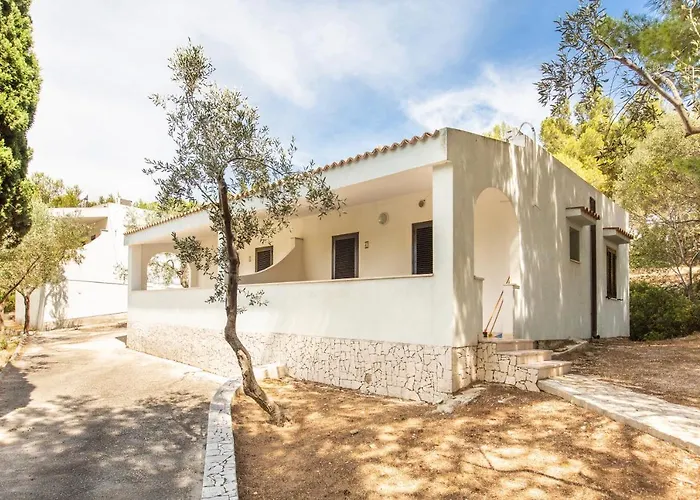 Villaggio Baia Della Tufara